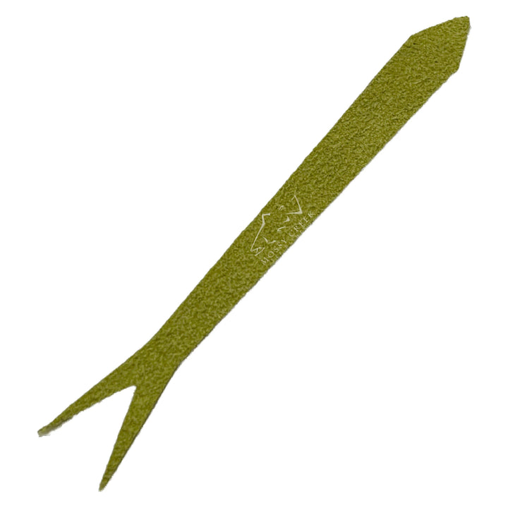 Mossy Creek MC Fluke Tail in light olive, single forked fluke tail on white