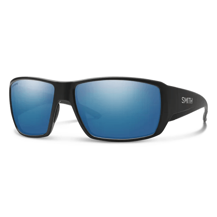 Smith Guide's Choice sunglasses, Matte Black frame, ChromaPop Glass Polarized Blue Mirror lens, three-quarter view