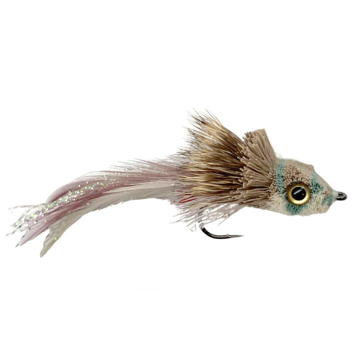 Umpqua Swimming Baitfish Shad bass fly with furry head and feathered tail