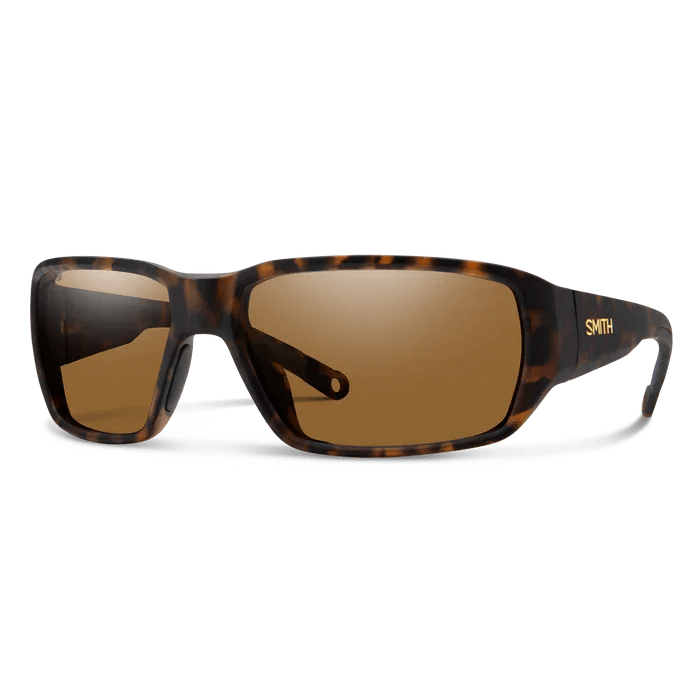 Smith Hookset sunglasses, Matte Tortoise frame, ChromaPop Polarized Brown lens, three-quarter view