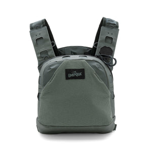 Umpqua Swiftlink ThunderCreek Chest Pack in sage
