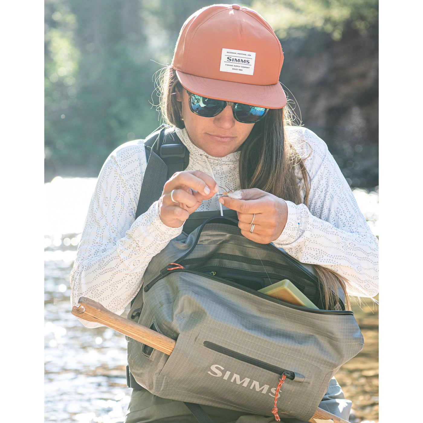 Simms Dry Creek Z Sling Pack | Mossy Creek Fly Fishing